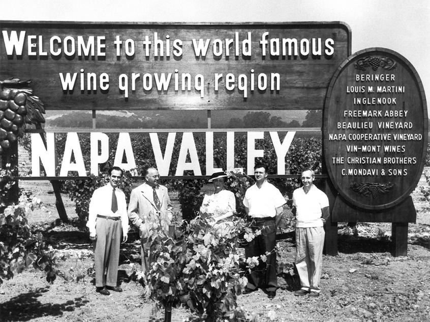 Welcome to Napa Valley Sign - St. Helena